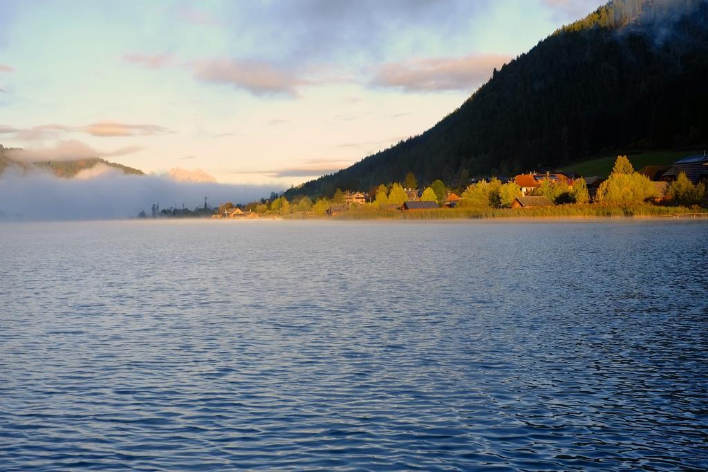 Draxl-Hof Ferienwohnungen Weissensee Exterior photo